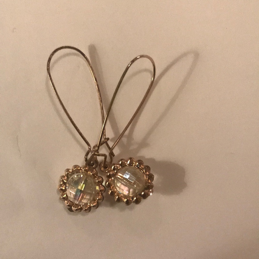 Gorgeous clear stone earrings. NWOT